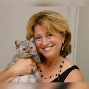 Dr. Sharon Eisen, Veterinarian